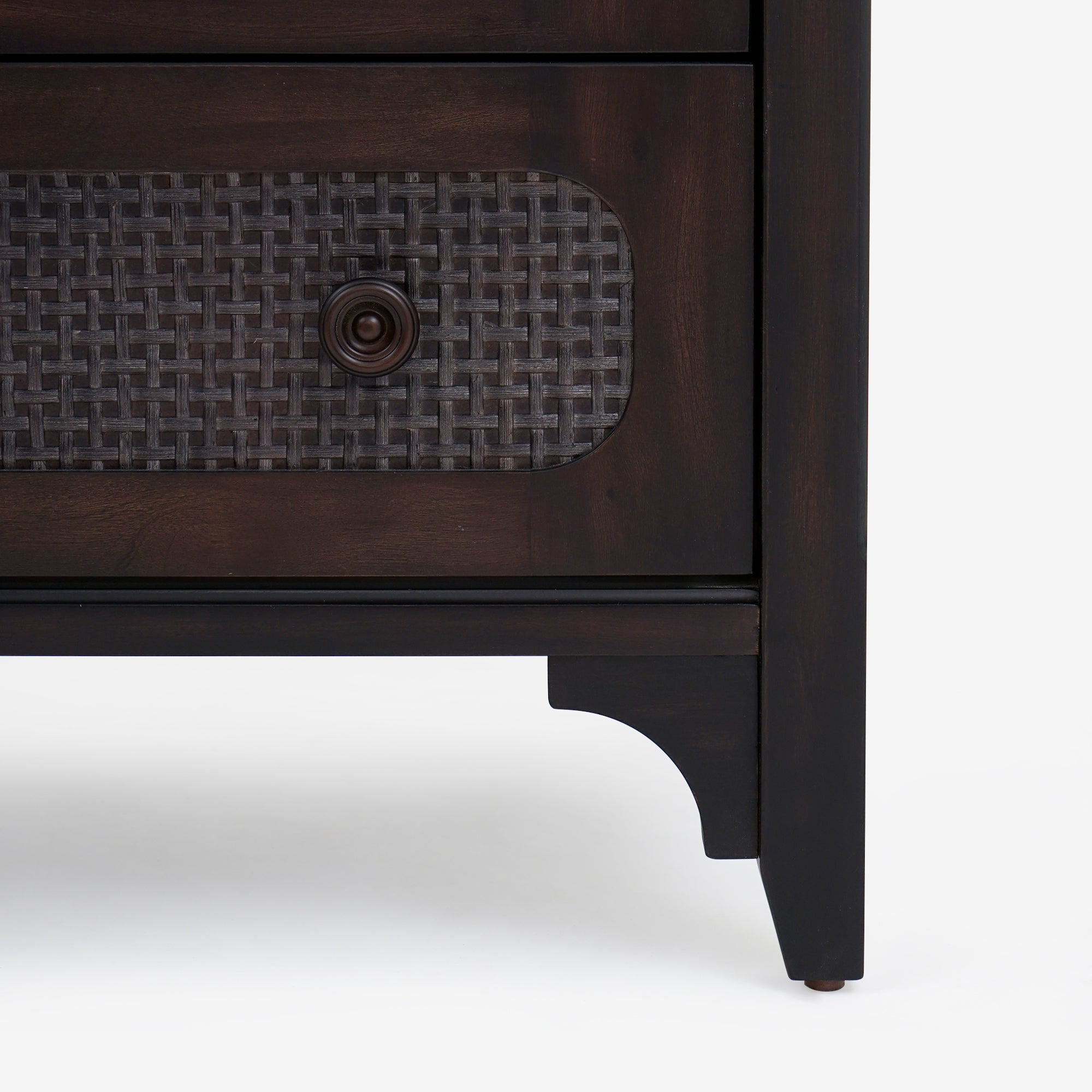 Lurian - 3-Drawer Rattan Dresser, Black