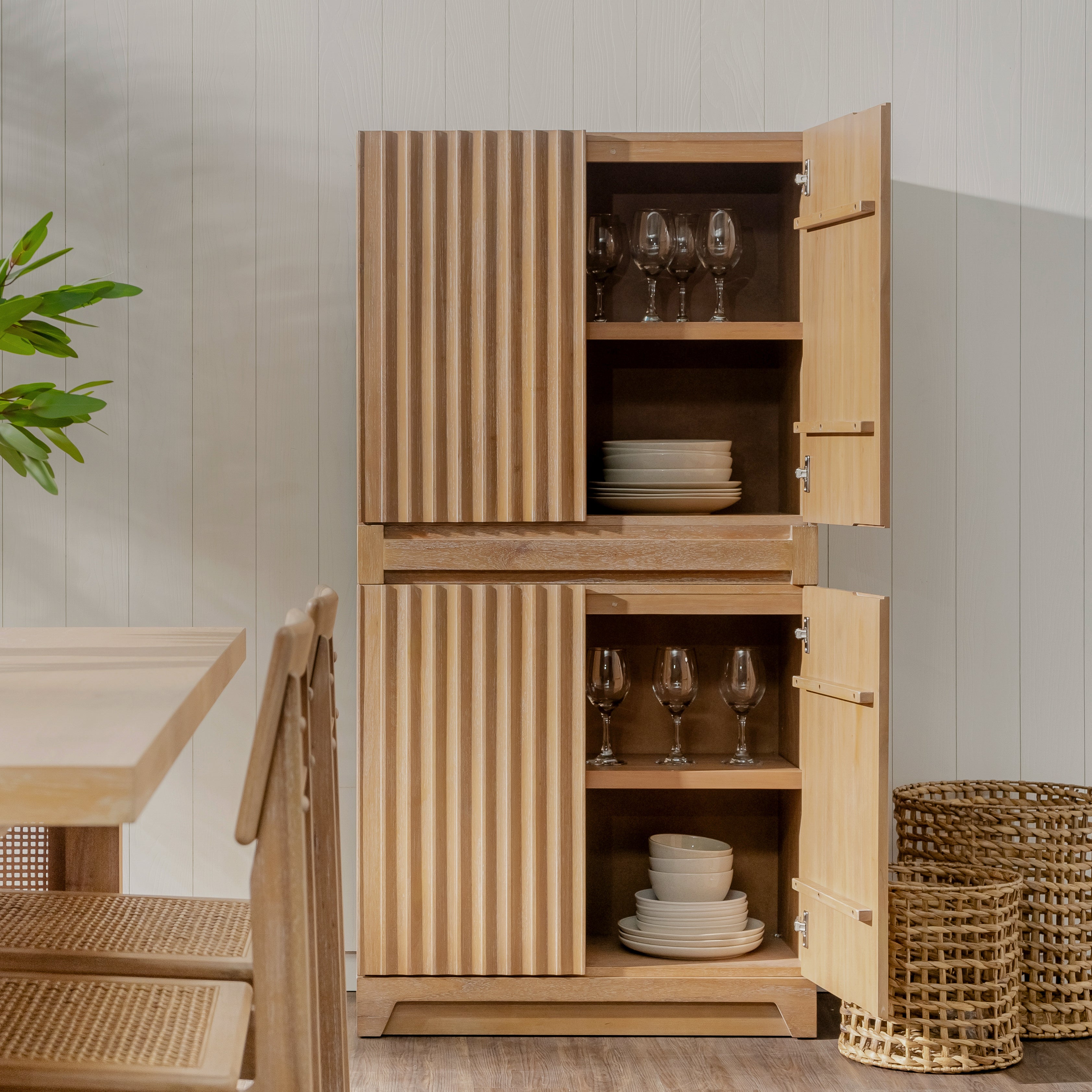 Mira - 31.5" Scalloped Modular Cabinet Doors, Natural