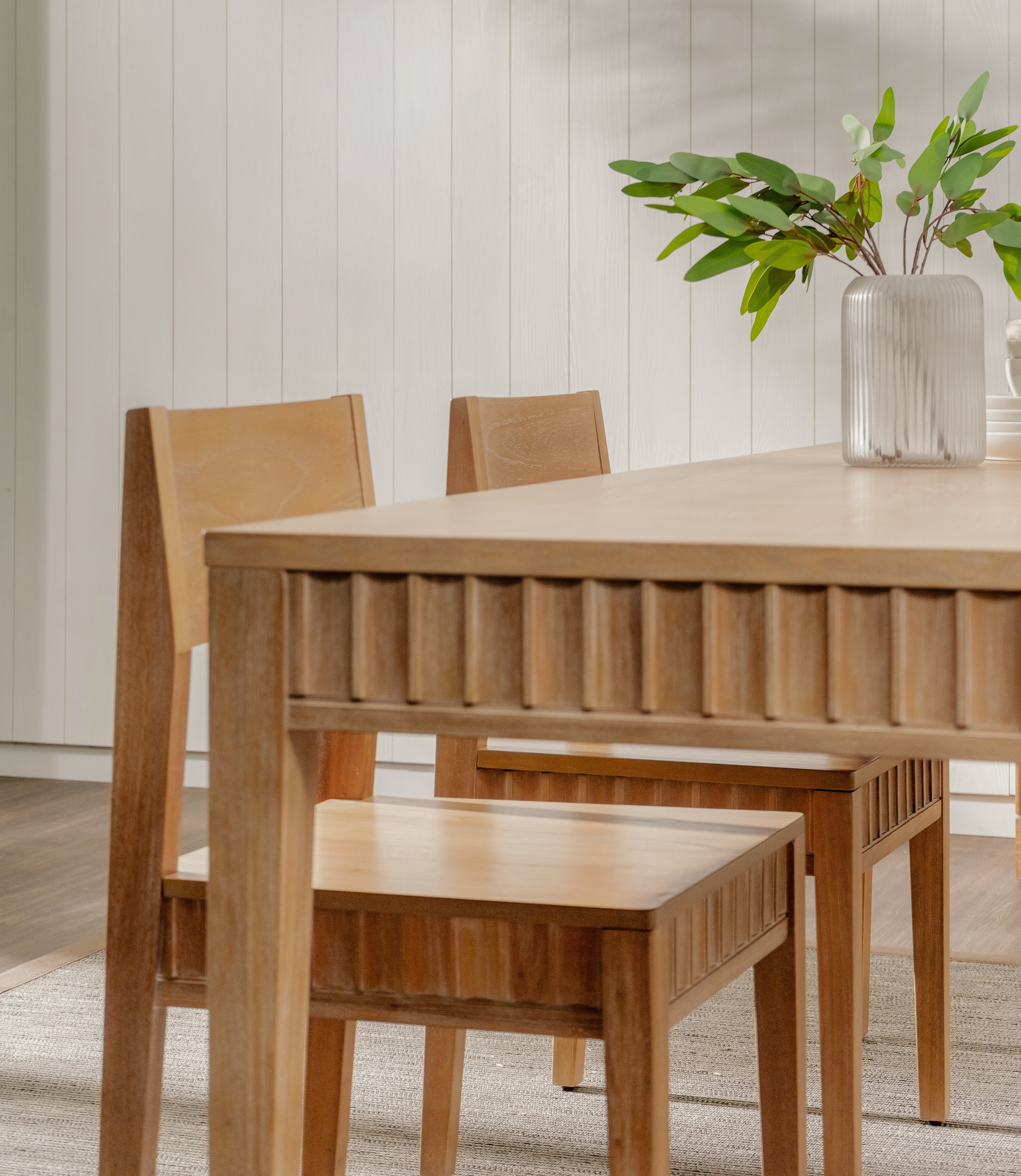 Mira - Scalloped Dining Chair Set, Natural