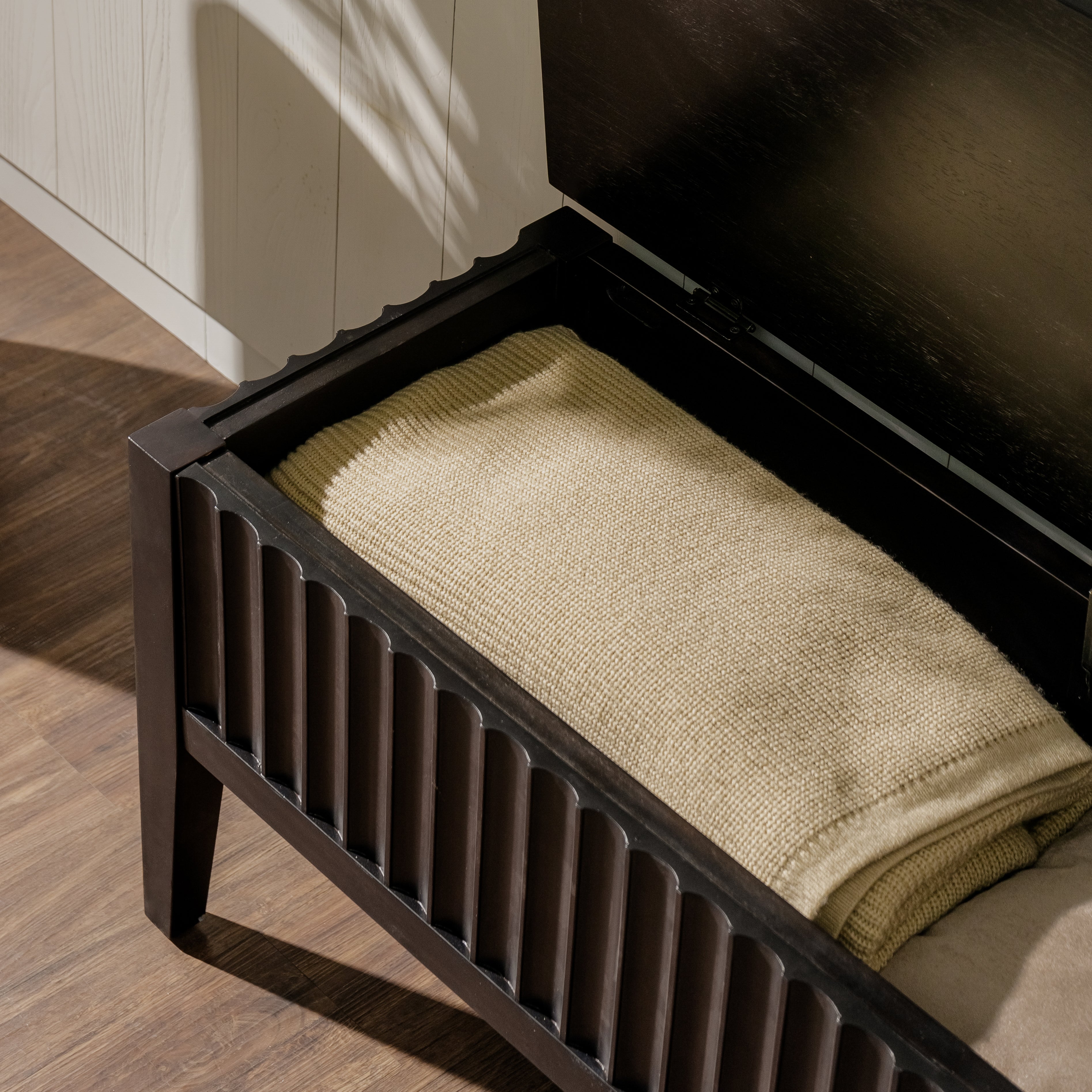 Mira - 42" Scalloped Storage Bench, Black