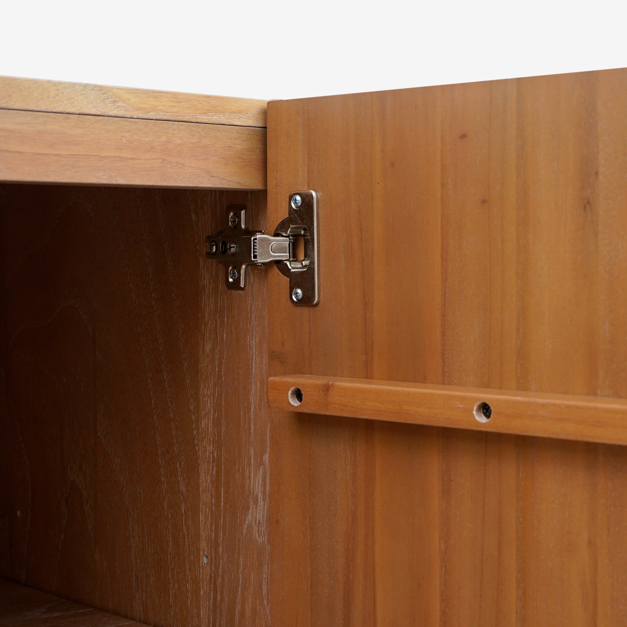 Detail Hinge Natural Mira 31.5 Scalloped Modular Cabinet