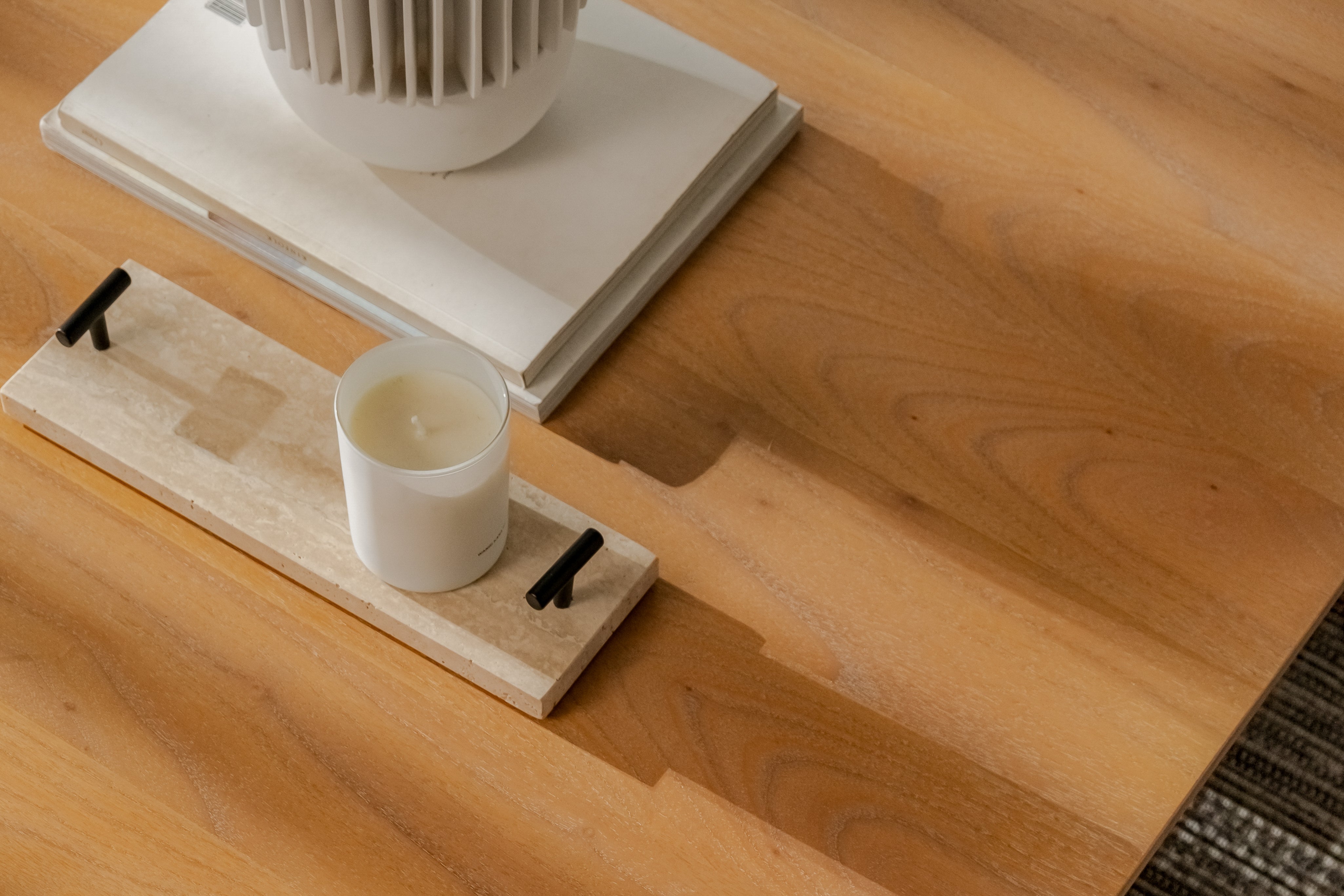 4-YOYO3626_LIORA_FT-STB01-00-08-01_image_lifestyle-living