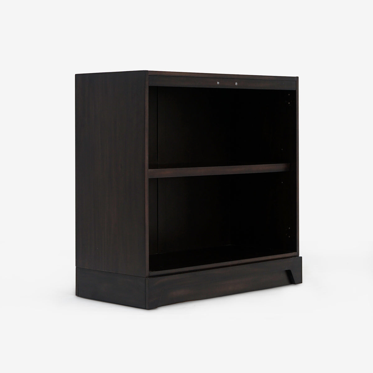 31 1/2" x 15" x 31" / Black
