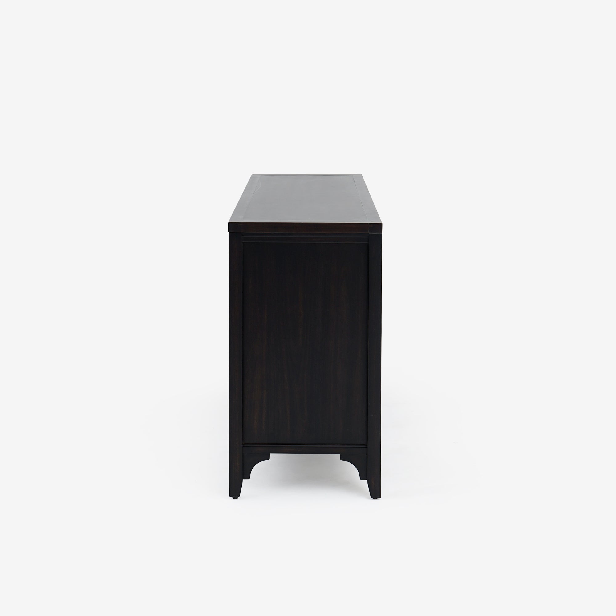 Lurian - 6-Drawer Rattan Dresser, Black